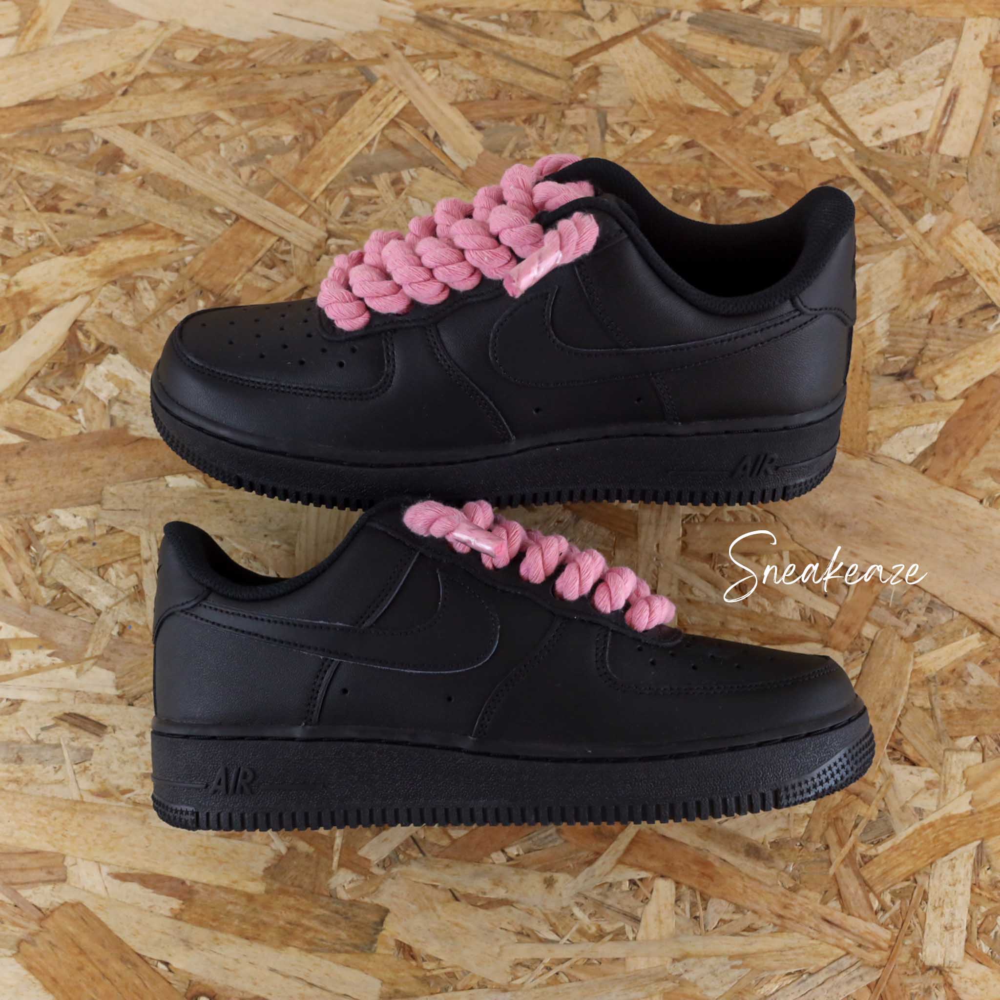 Nike air force pink and black on sale