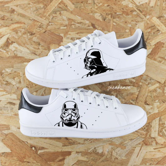 baskets Adidas stan smith custom dessin peint à la main star wars dark vador et maitre yoda jedi sneakeaze custom skz