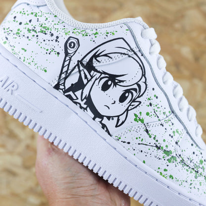 Baskets Nike Air force 1 custom - Zelda. Dessin de la princesse Zelda et du chevalier Link avec splash sneakeaze custom