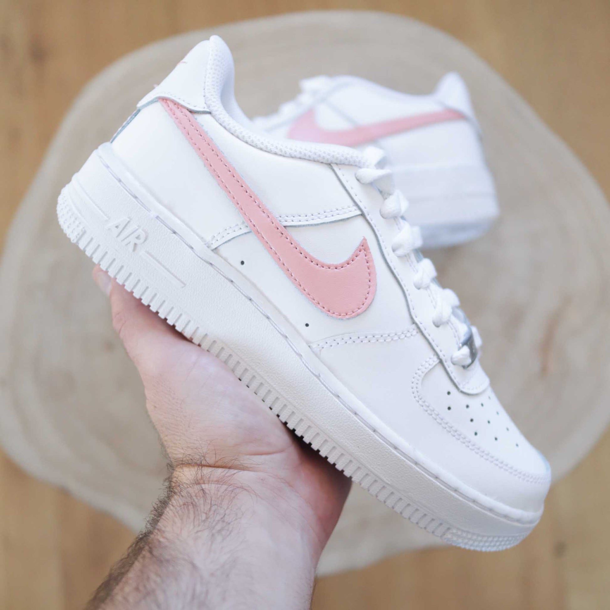 nike air force 1 custom rose baskets custom pour femme nike rose af1 pastel nike enfants