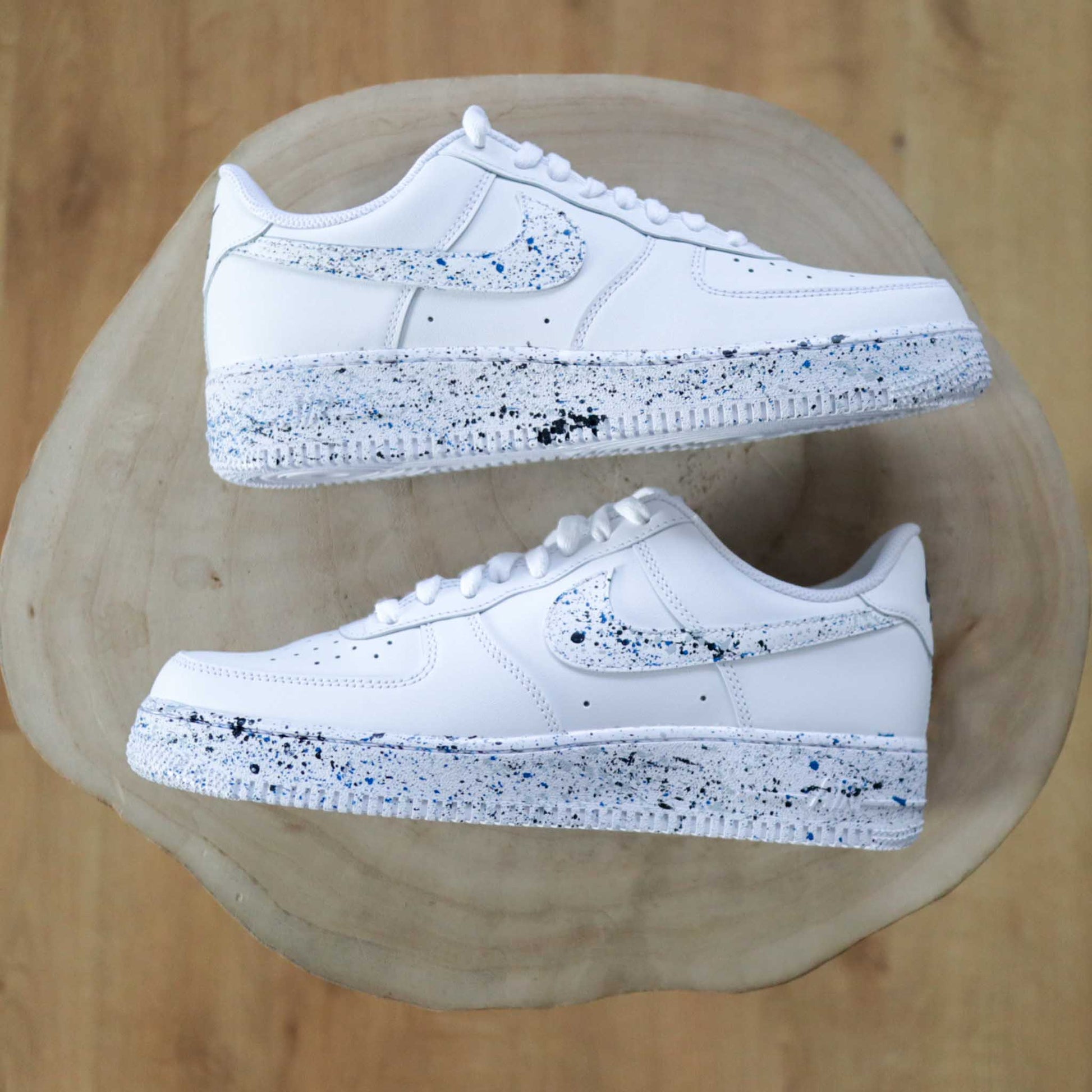 nike air force 1 custom splash baskets custom nike personnalisable af1 sur mesure taches de peinture bleu 