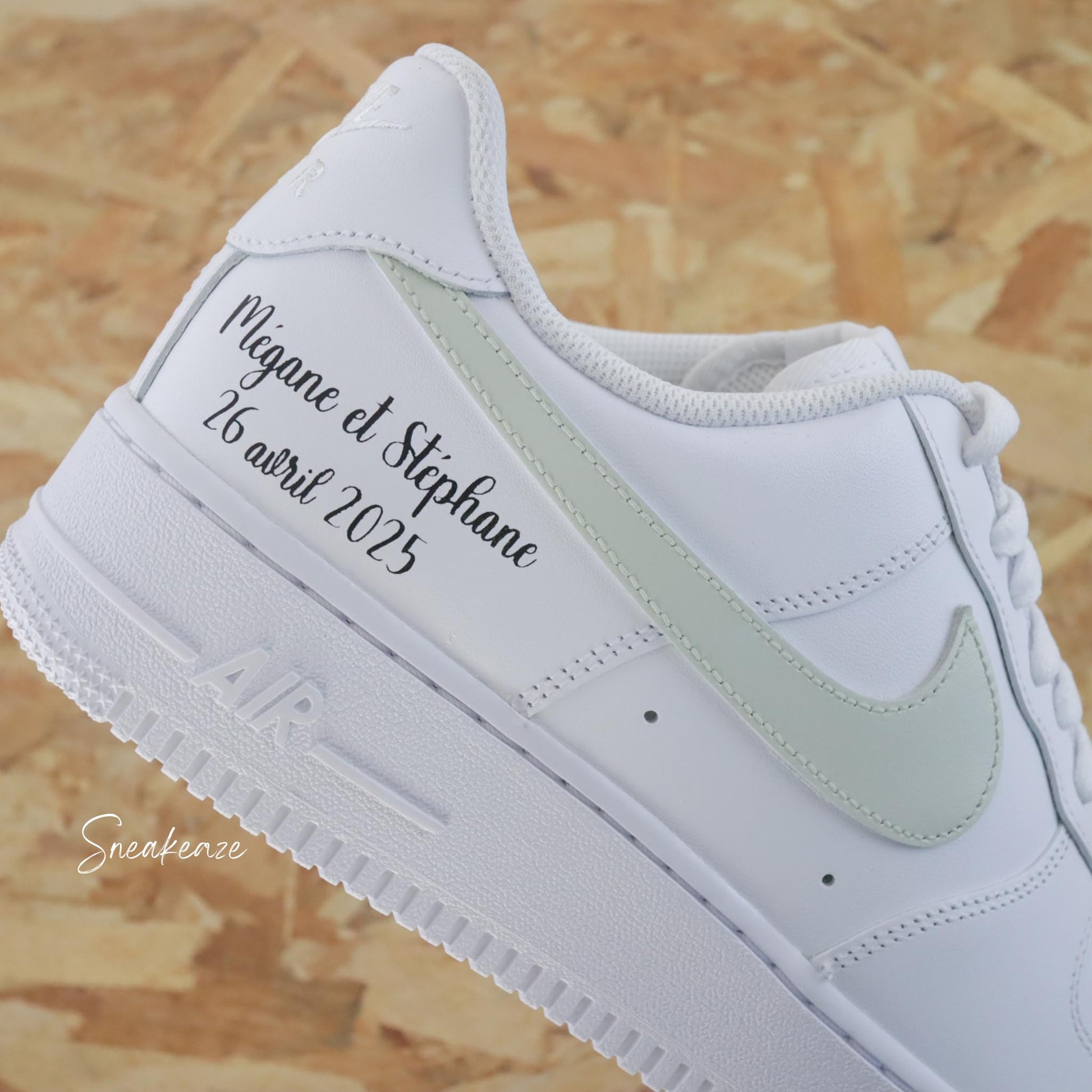 Air Force 1 personnalisées mariage - Nike custom "just married" inscription des prénoms des mariés et de la date du jour J