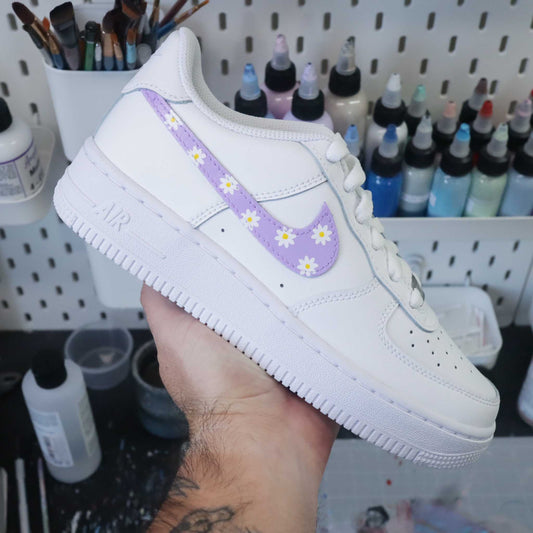 nike air force 1 custom fleurs marguerite sneakers custom nike pastel aire force lila af1 violettes nike violet clair