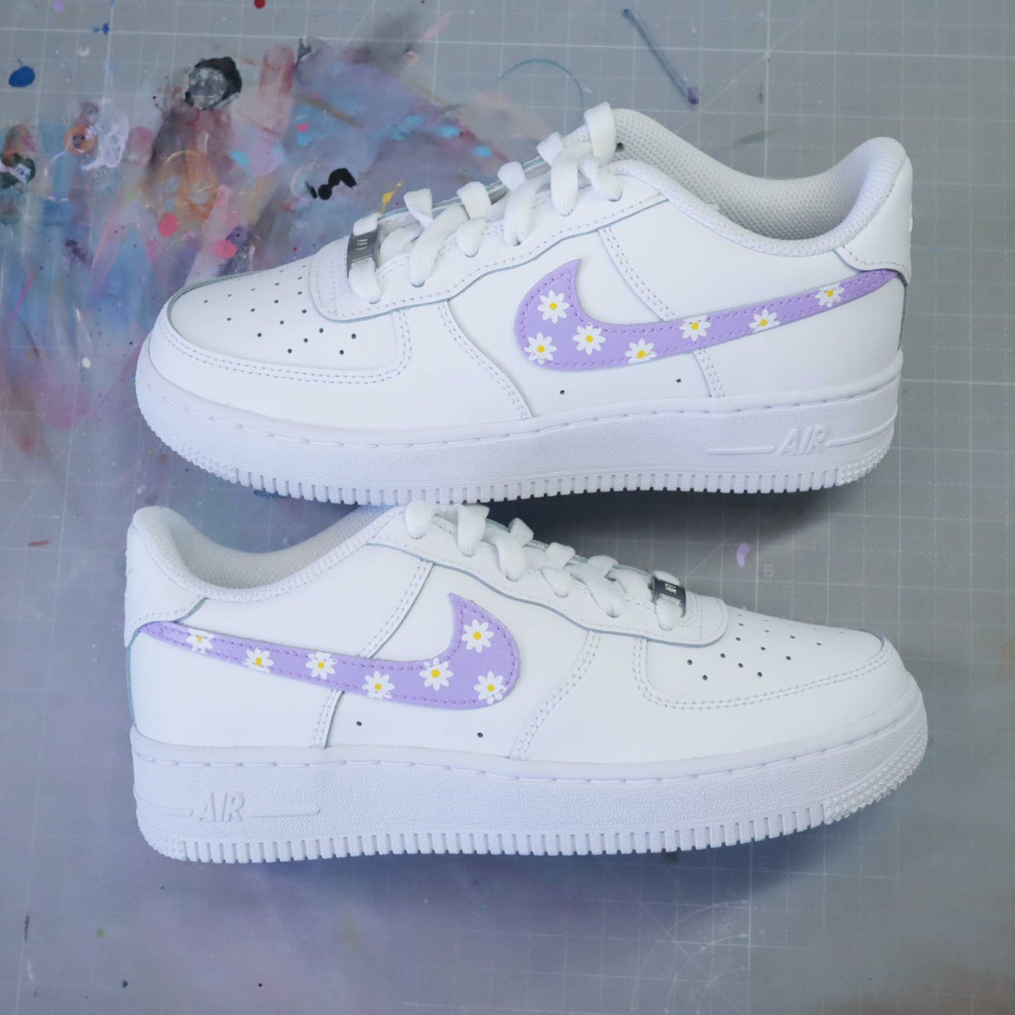 nike air force 1 custom fleurs marguerite sneakers custom nike pastel aire force lila af1 violettes nike violet clair