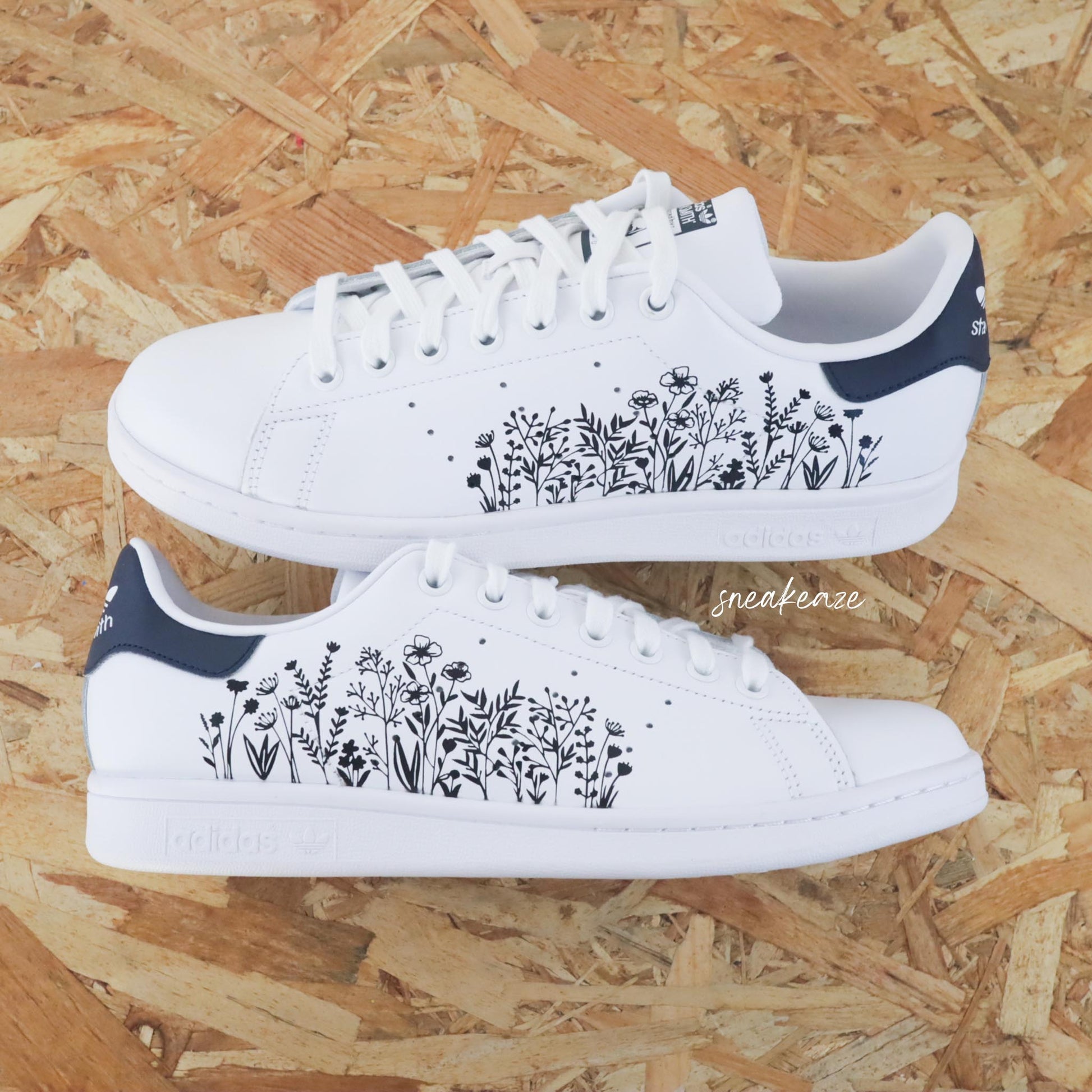 Shoes Adidas Stan Smith Fleurie Sneaker Stan Smith Avec Motif Chaussures Stan Smith Avec Motif