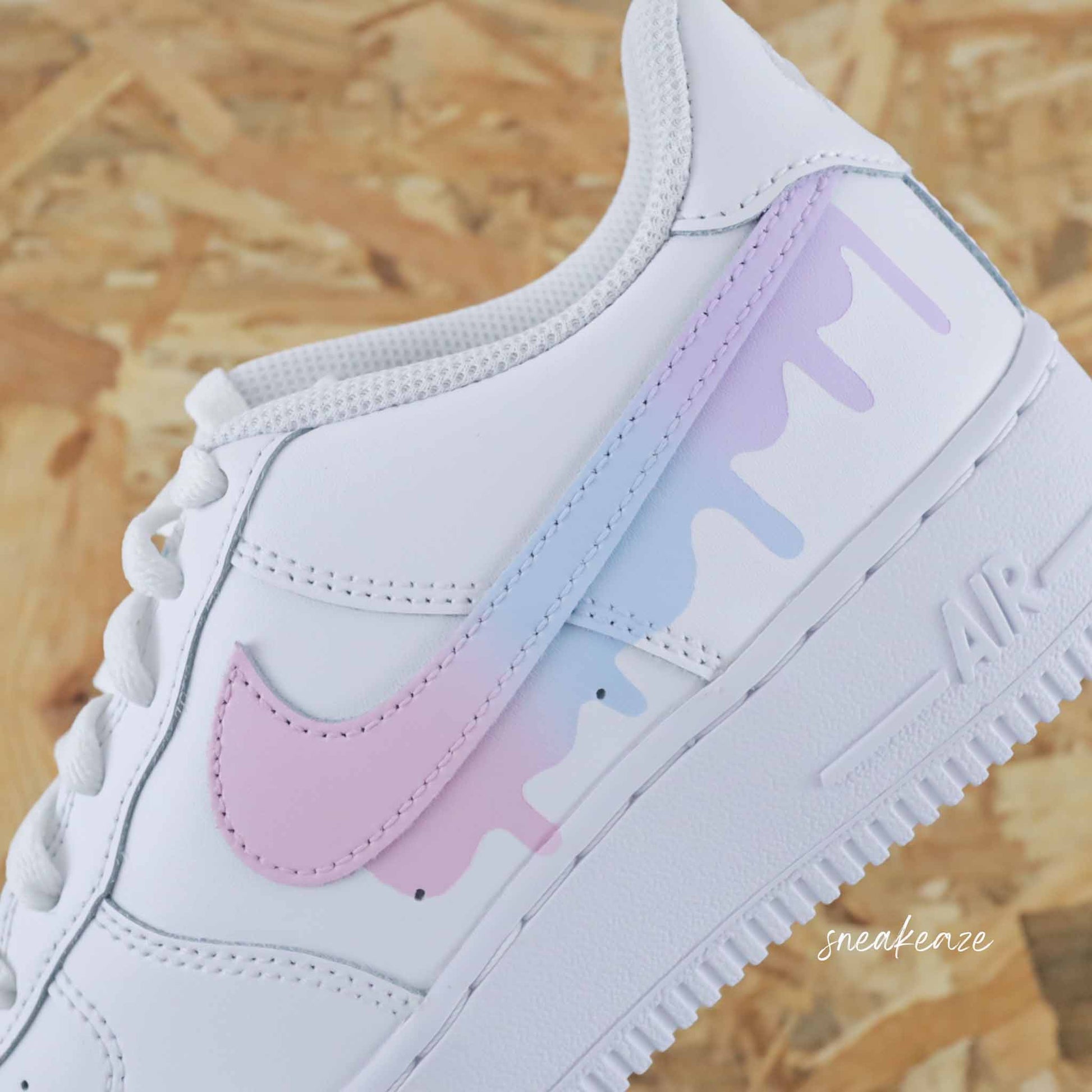 nike air force 1 custom swoosh drip dégradé pastel licorne sneakers rose et lila pour femme et enfant AF1 personnalisé basket peint à la main 