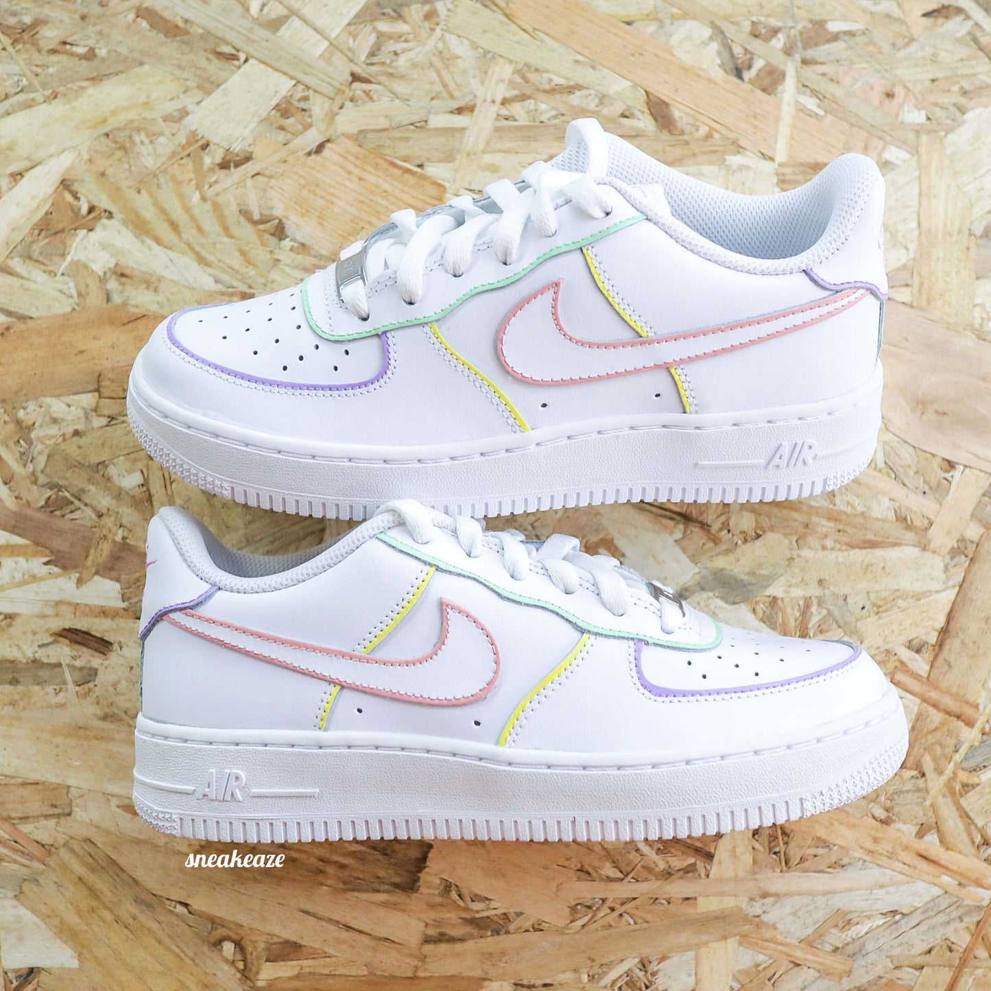 baskets nike air force 1 custom outline couleur pastel - sneakeaze custom skz