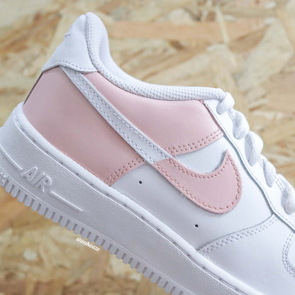 Reverse (couleur au choix) - Air Force 1 custom - SNEAKEAZE CUSTOMS