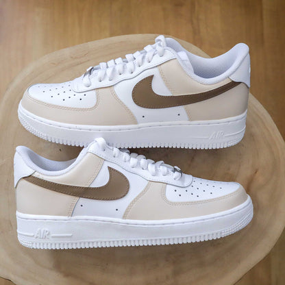 nike air force 1 custom beige sable baskets custom sand sneakers nike personnalisable baskets nike beige air force one customisées