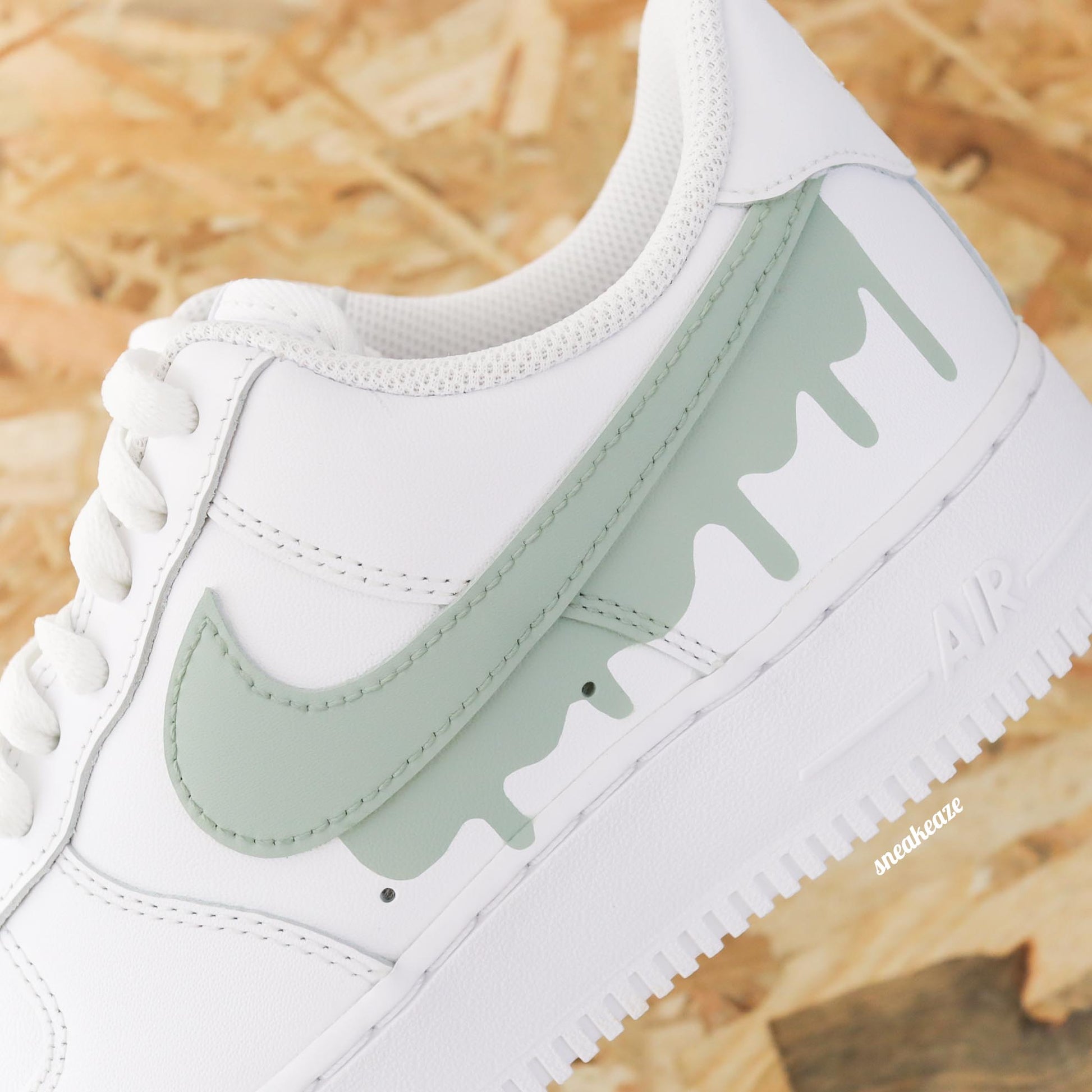 nike air force 1 custom drip sage green sneakers personnalisé pastel air force femme baskets custom drip