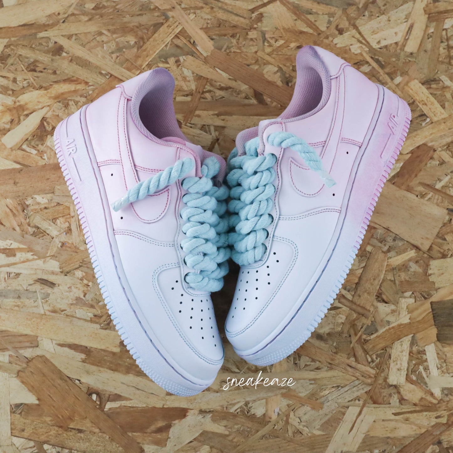 Lacets Corde Rope Laces - Nike Air Force 1 Custom gros lacets full dégradé rose et bleu pastel | sneakeaze baskets personnalisées pour homme sneakers bleu 