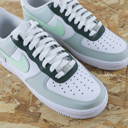 baskets air force 1 nike customs sage green pastel vert sneakeaze custom skz