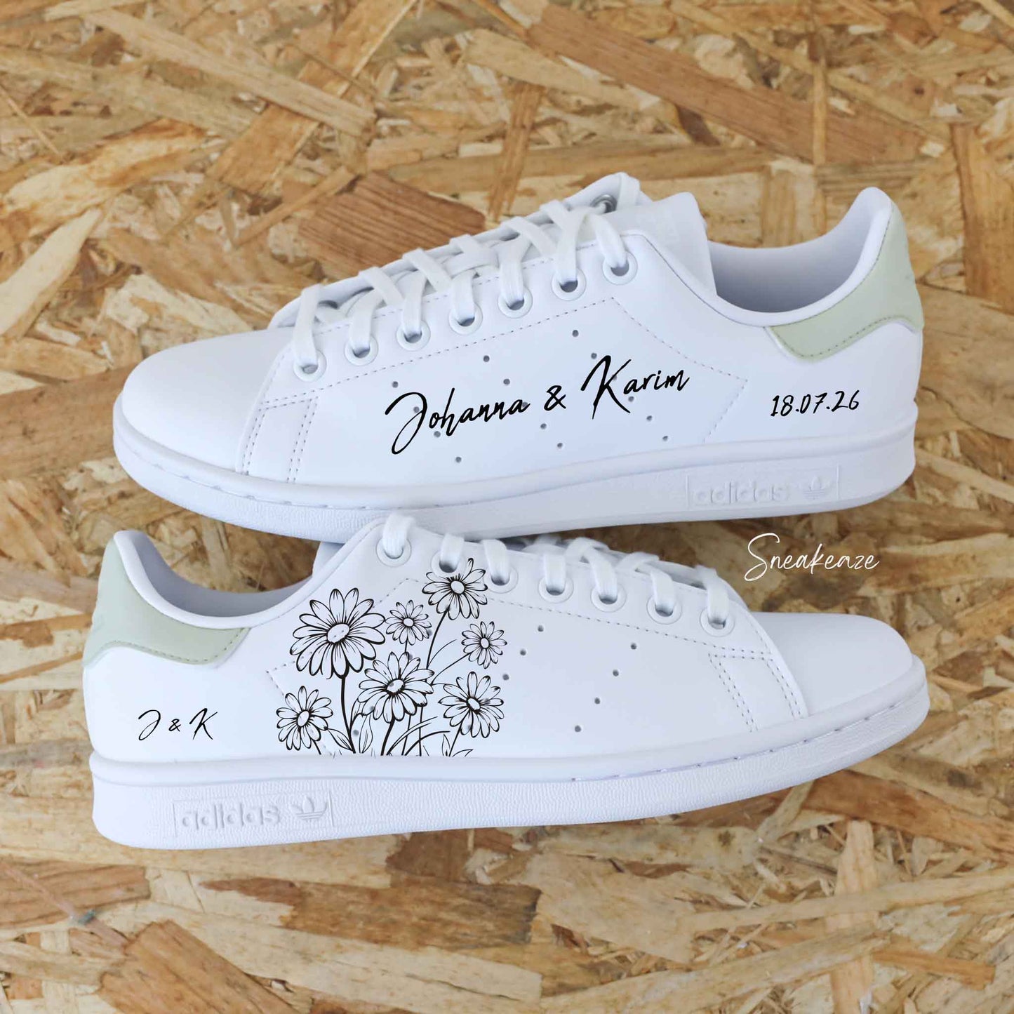 Stan smith mariée personnalisées avec illustration de fleurs champêtres, prénoms et date de mariage - Sneakeaze