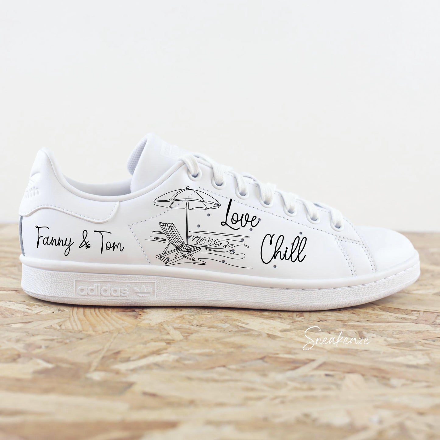 Baskets Adidas stan smith custom mariage "love &amp; chill" avec inscription des prénoms des mariés 