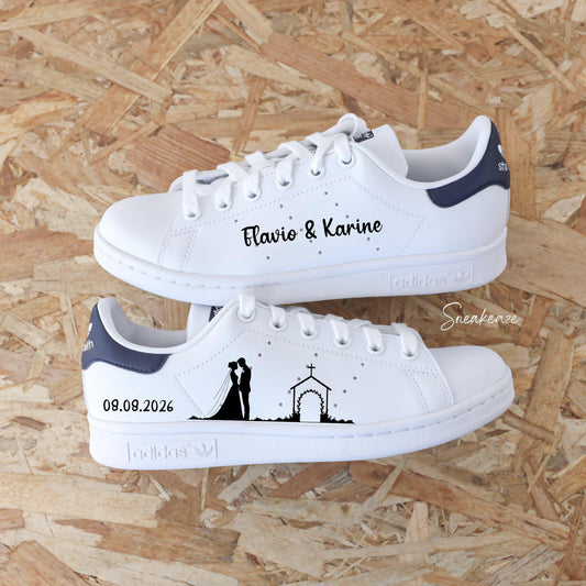 Baskets de mariage sur authentique Adidas Stan Smith design église et mariés par Sneakeaze Customs