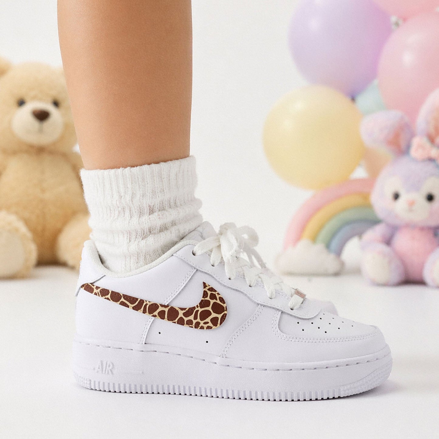nike air force 1 custom girafe - baskets custom pour femme - sneakers AF1 personnalisées