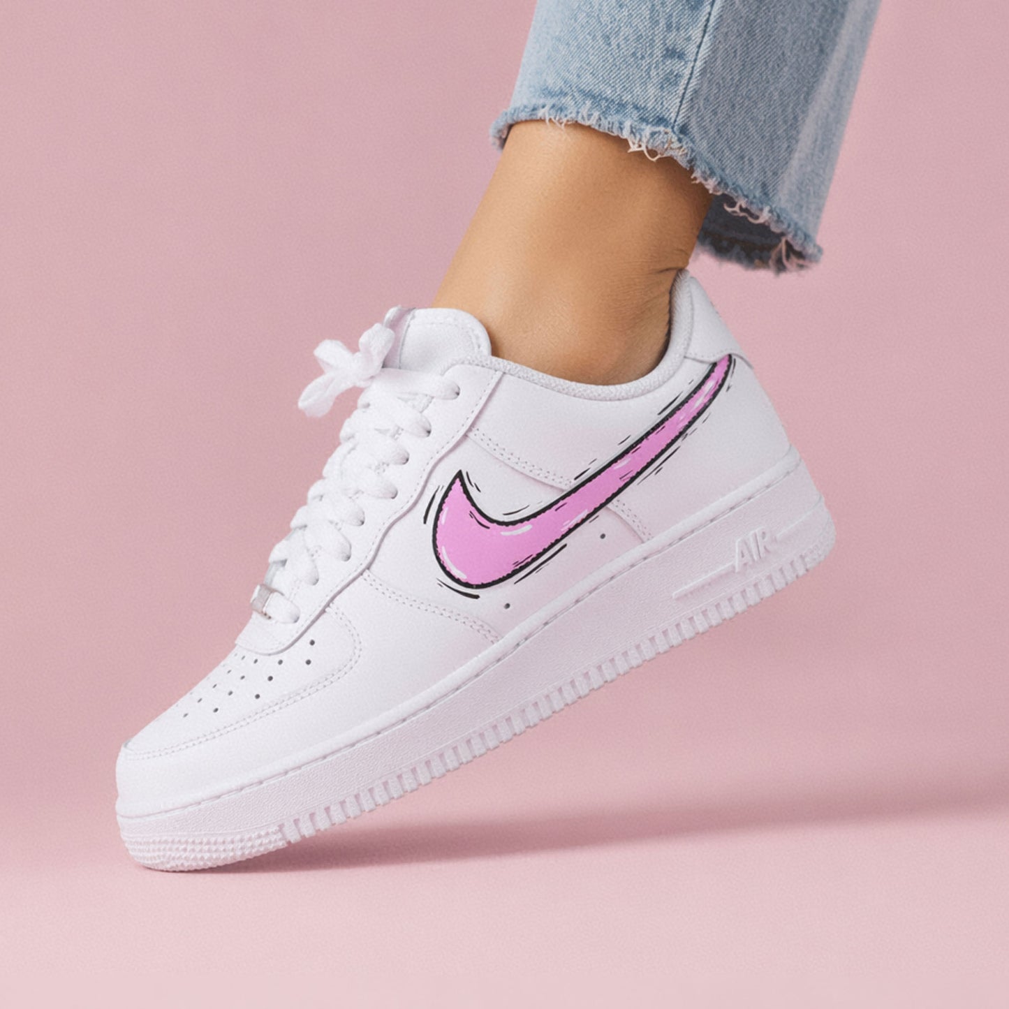 baskets nike air force 1 custom AF1 swoosh cartoon sketch babypink sneakers personnalisé baskets custom