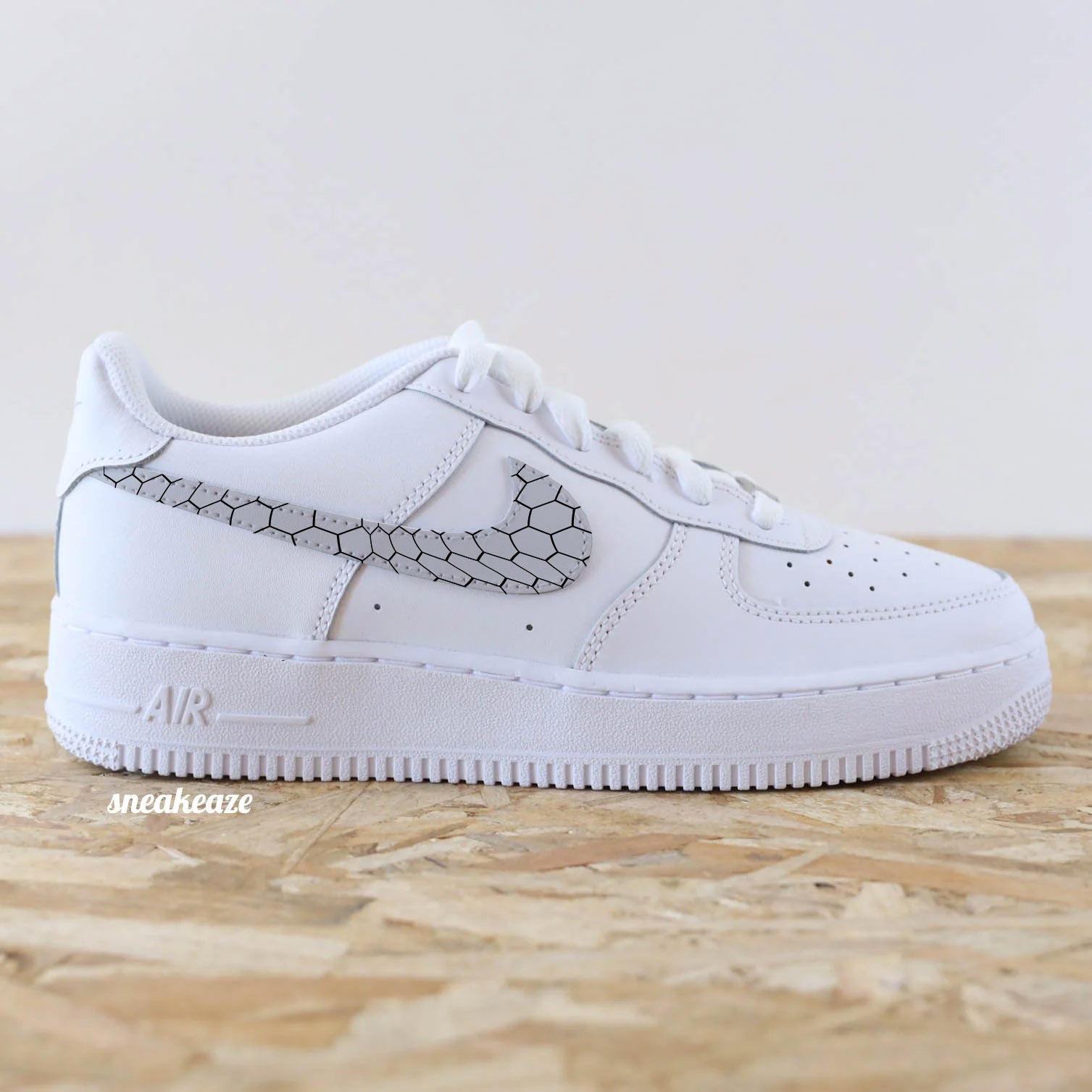 Ecailles (couleur au choix) - Air Force 1 custom - SNEAKEAZE CUSTOMS