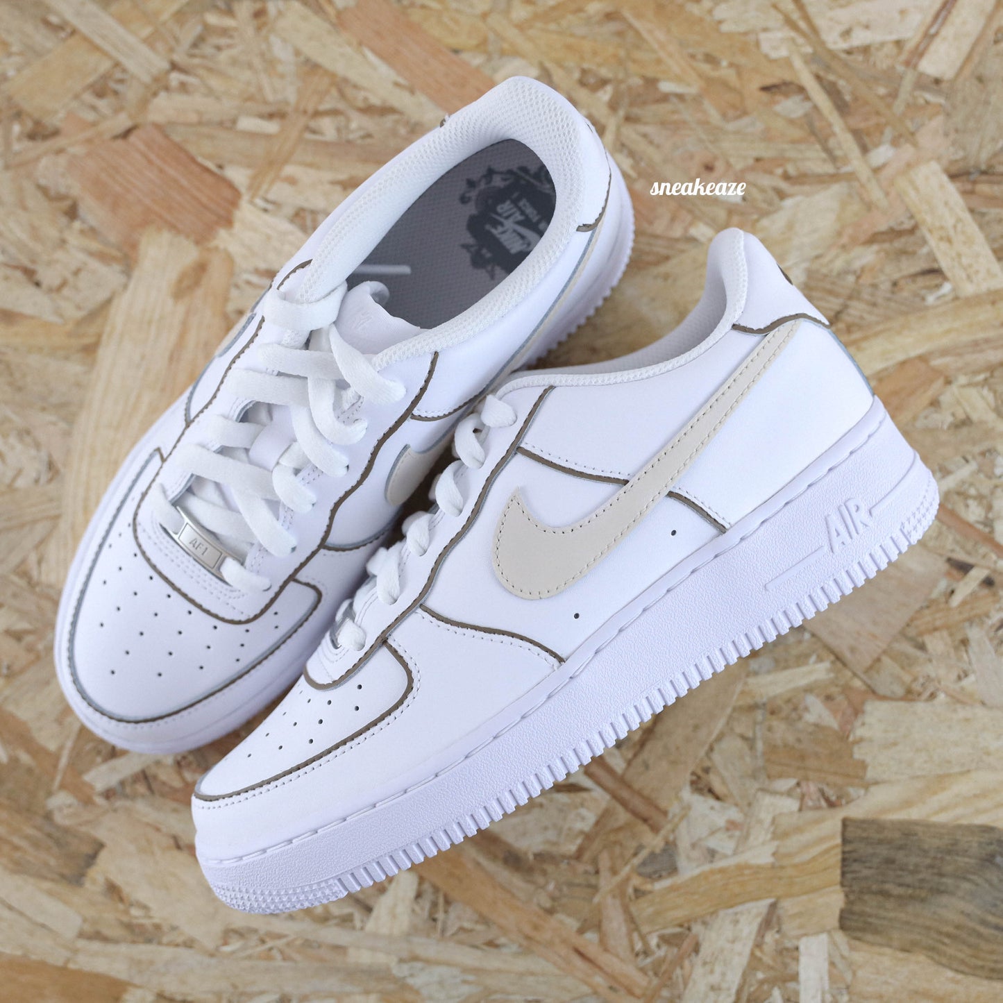 baskets air force 1 custom AF1 outline beige pastel sneakeaze customs skz