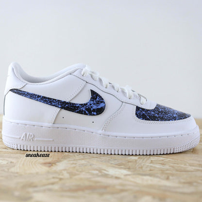 Baskets nike air force 1 custom splash AF1 couleur noir et bleu unisexe - sneakeaze custom skz