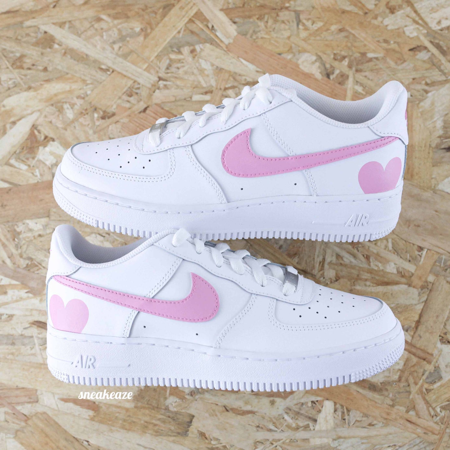 nike air force 1 custom rose pastel baskets custom coeur pour femme sneakers af1 personnalisé