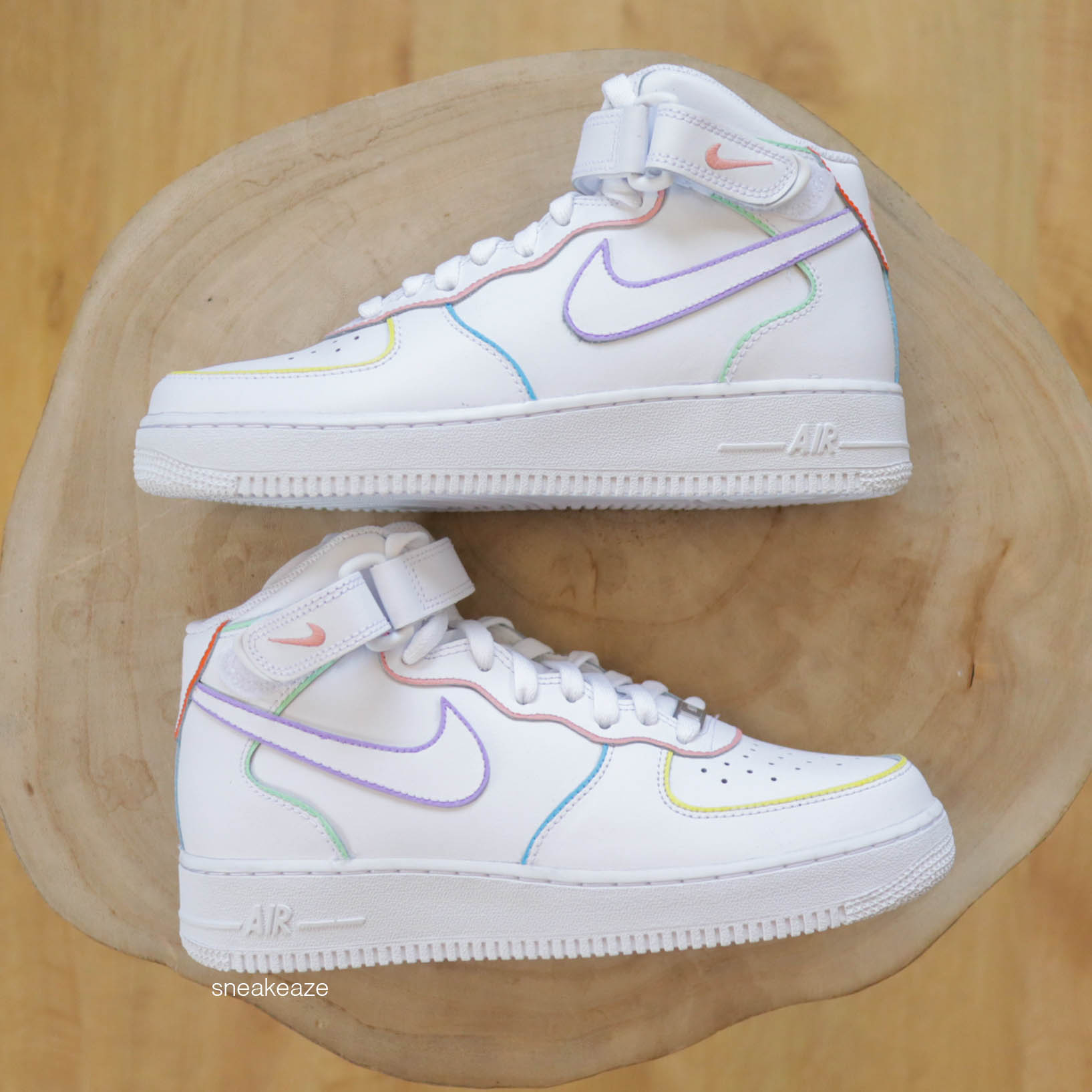 baskets nike air force 1 mid custom AF1 outline pastel sneakeaze custom skz