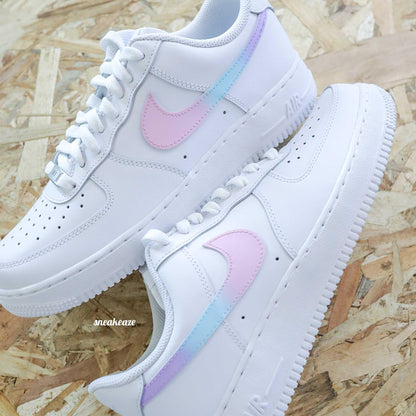 Baskets Nike custom Air Force 1 - pastel Swoosh dégradé licorne - SNEAKEAZE CUSTOMS