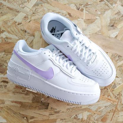 Baskets Air force 1 shadow customs pastel swoosh couleurs pastels sneakeaze customs skz