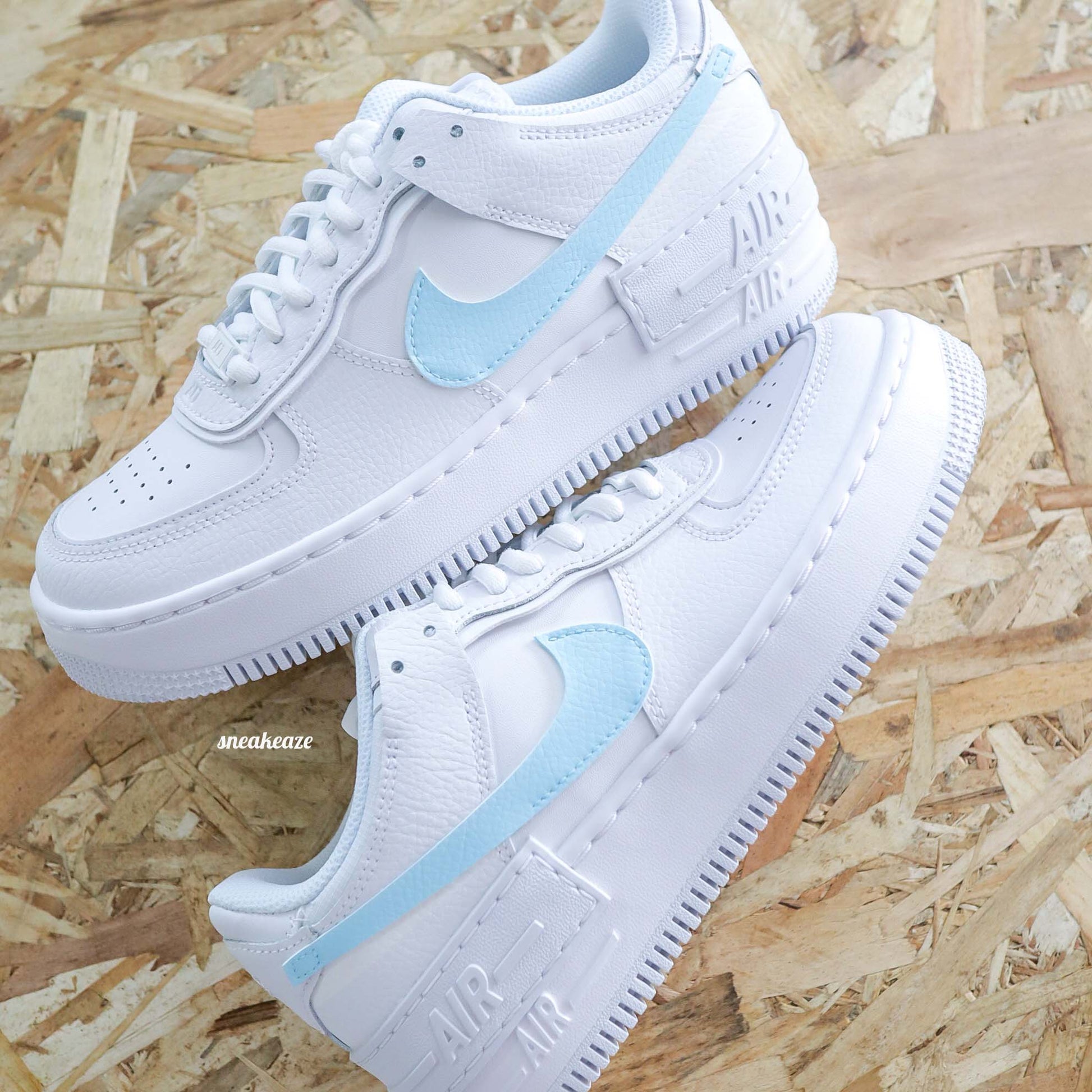 Baskets Air force 1 shadow customs pastel swoosh couleur baby blueneakeaze customs skz