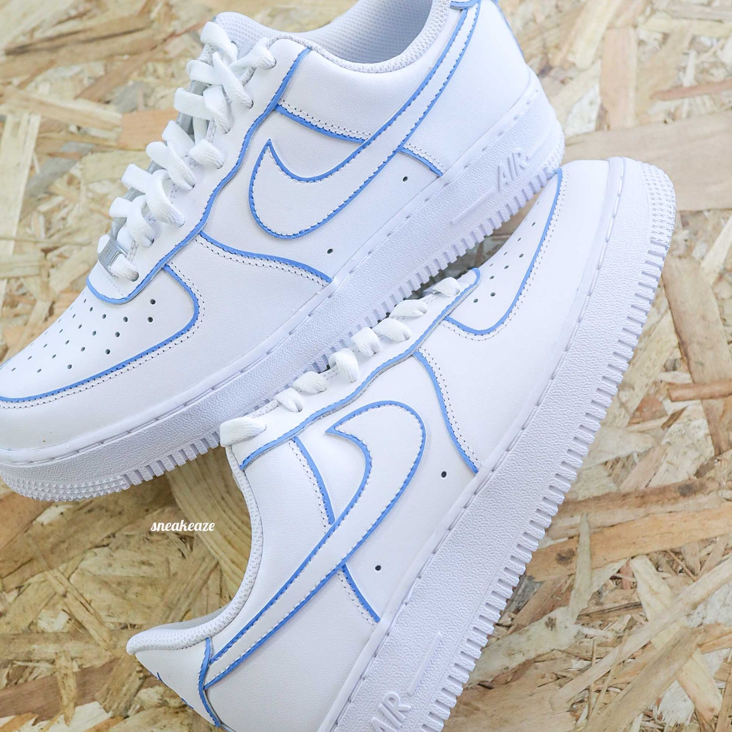 Nike Air Force 1 custom - color lines bleu af1 - SNEAKEAZE CUSTOMS skz