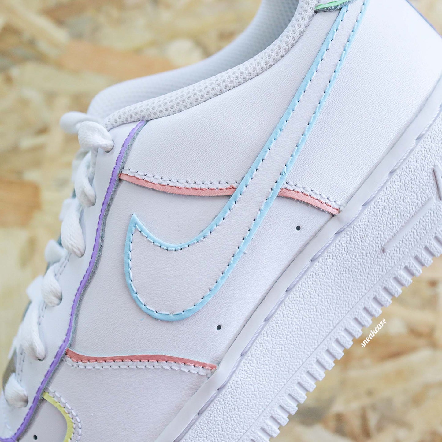 Basket nike Air force 1 custom outline pastel sneakeaze custom skz