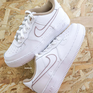 Ouvrir l&#39;image dans le diaporama, air force 1 custom beige af1 sneakers chocolat erath tones
