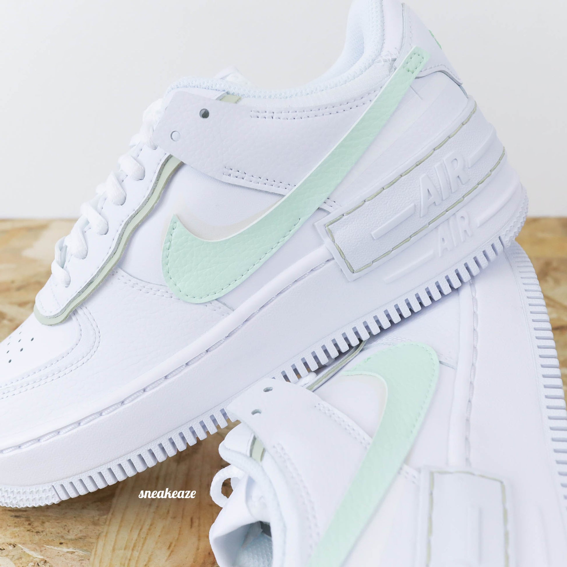 nike air force 1 custom pastel sneakers femme af1 baskets personnalisées vert menthe 
