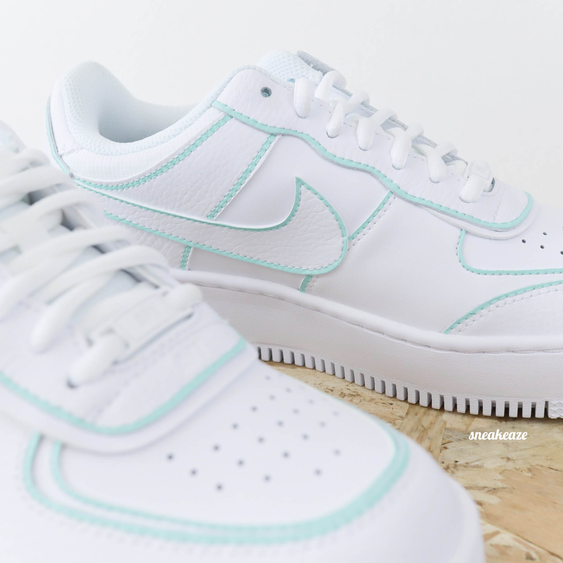  Nike Air Force 1 Custom outline - Air Force One pour femme sneakers custom Baskets personnalisées air force pastel
