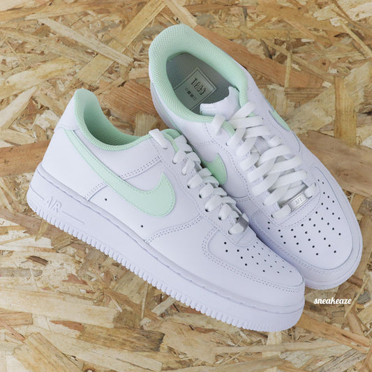 baskets nike air force 1 custom swoosh pastel color menthe sneakeaze customs skz