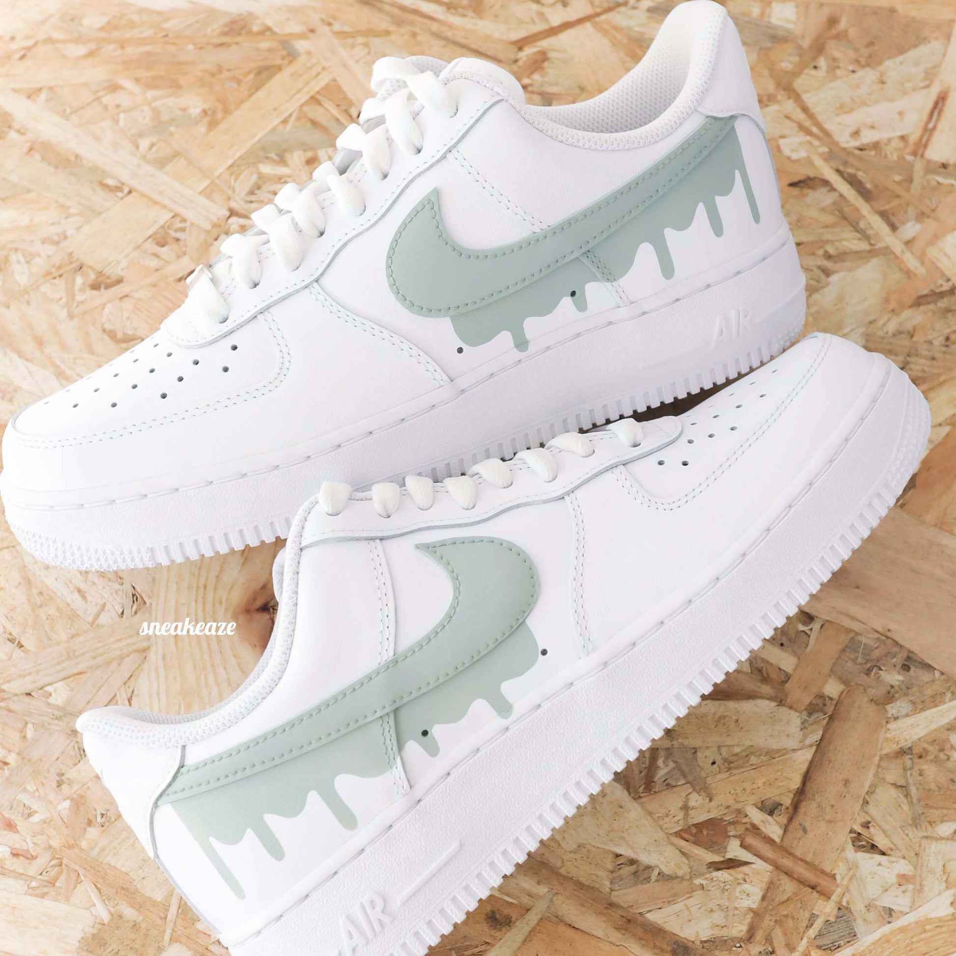 nike air force 1 custom drip vert de gris sneakers custom nike sage green baskets personnalisées air force femme