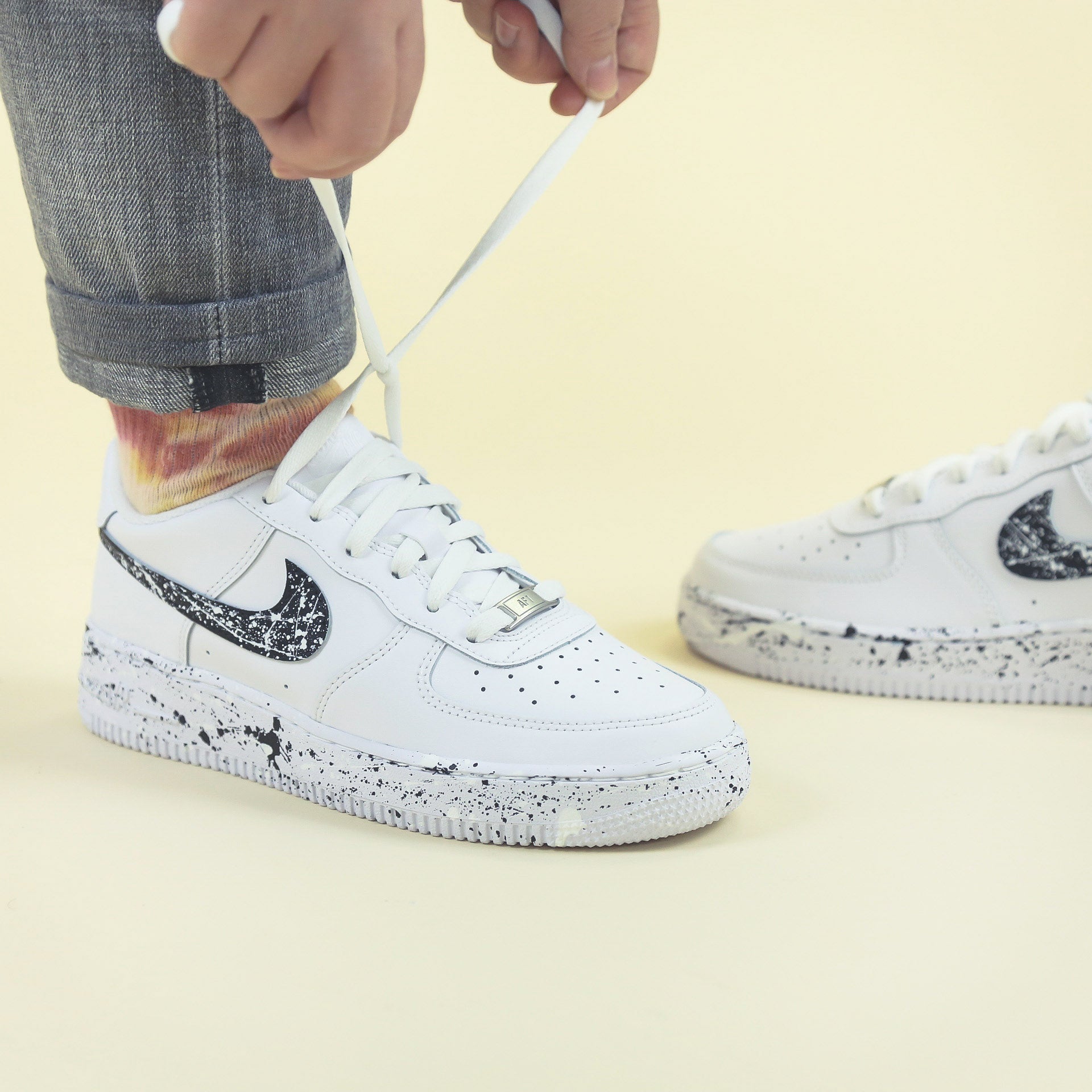 Nike Air Force 1 custom Splash noir et blanc SNEAKEAZE CUSTOMS